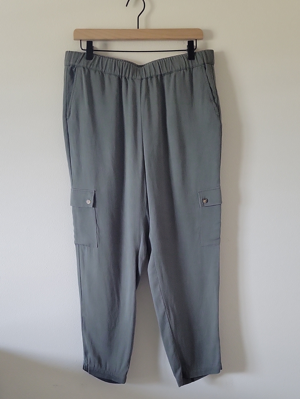 J Jill Olive‎ Microribbed Lyocell Pull-on Cropped Cargo Pants Size Medium